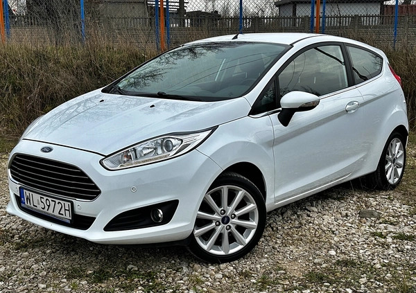 Ford Fiesta cena 35500 przebieg: 111300, rok produkcji 2016 z Warszawa małe 79